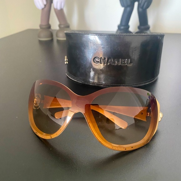 Vintage Chanel Sunglasses main image 4